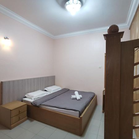 Diy Palm Court Bedroom كوانتان المظهر الخارجي الصورة